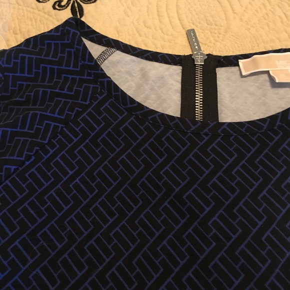 Michael Kors Cold Shoulder Long Sleeve Blouse - Picture 5 of 7